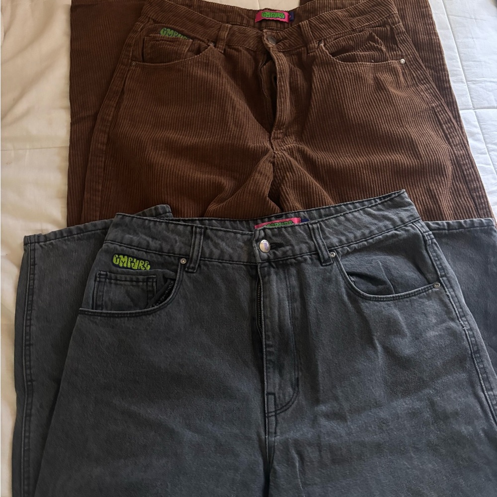 Zumiez Women's Straight Leg Jeans in Gray and Brown